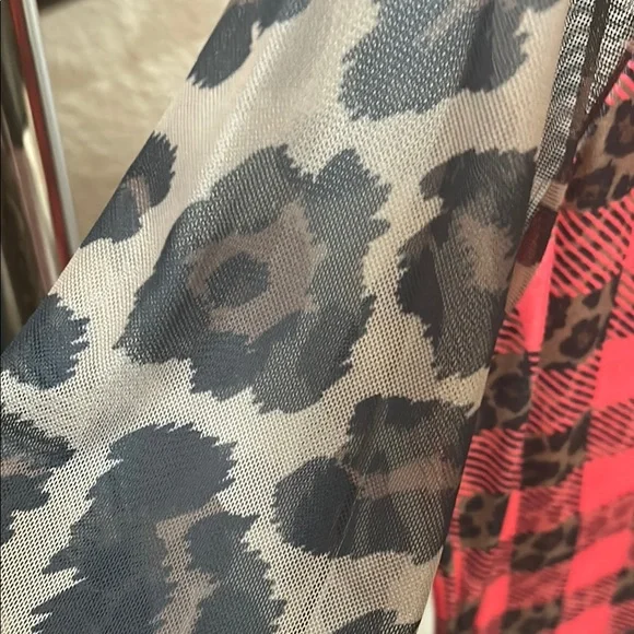 Crazy Train Pink and Black Raglan Graphic Tee - Picture 3 of 4